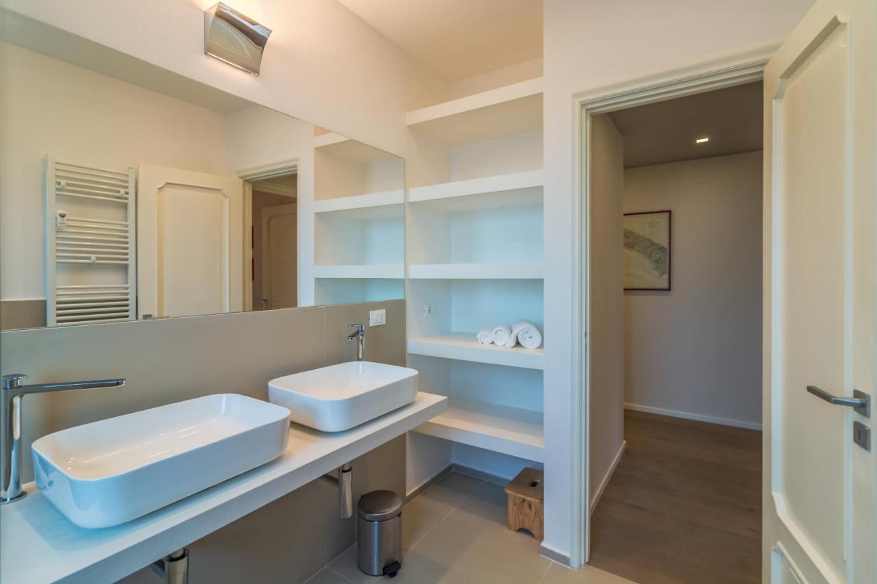 Casa Brigitte Comfort, Vista E Parcheggio โซอาลยี ภายนอก รูปภาพ