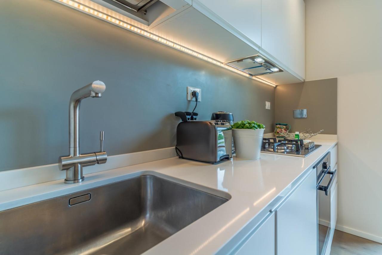 Casa Brigitte Comfort, Vista E Parcheggio โซอาลยี ภายนอก รูปภาพ
